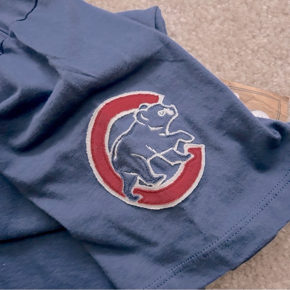 Chicago Cubs Fieldhouse Short Sleeve Tee - Picture 8 of 8
